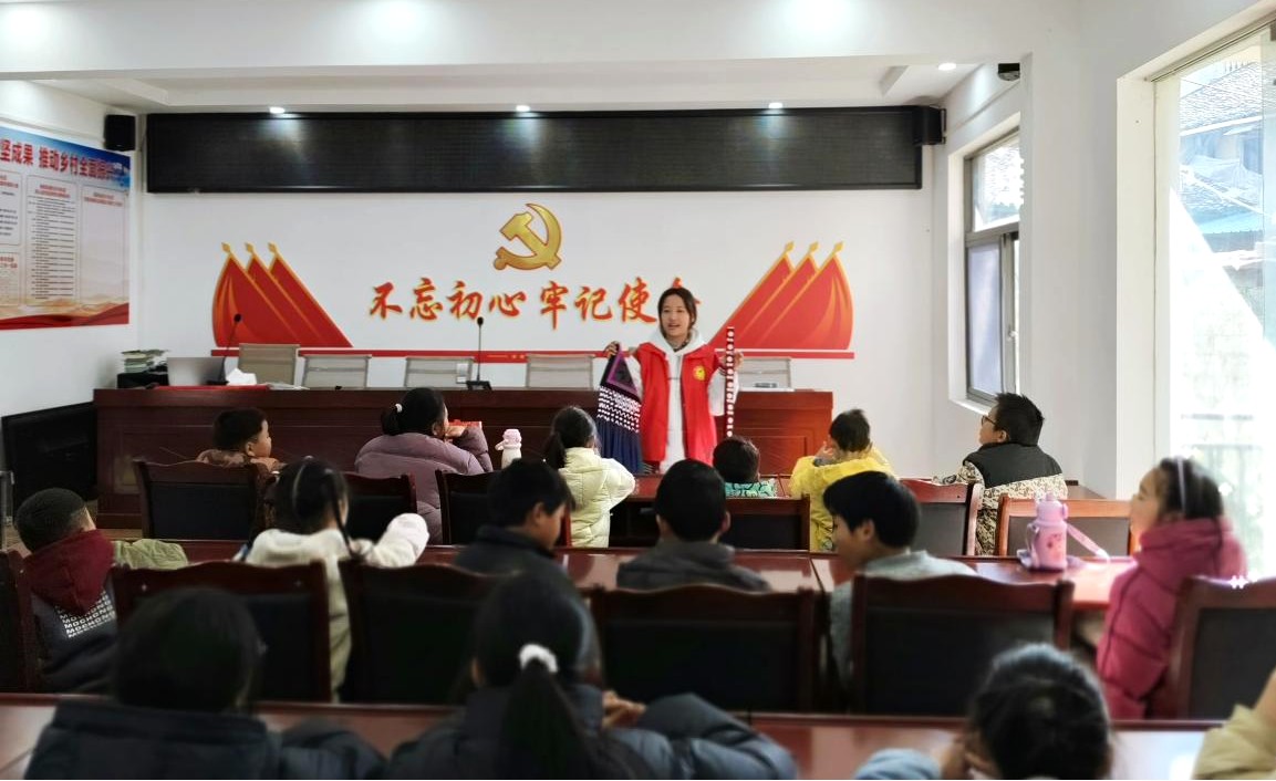 1769998111393112.jpg 2016773773483909122_副本.jpg