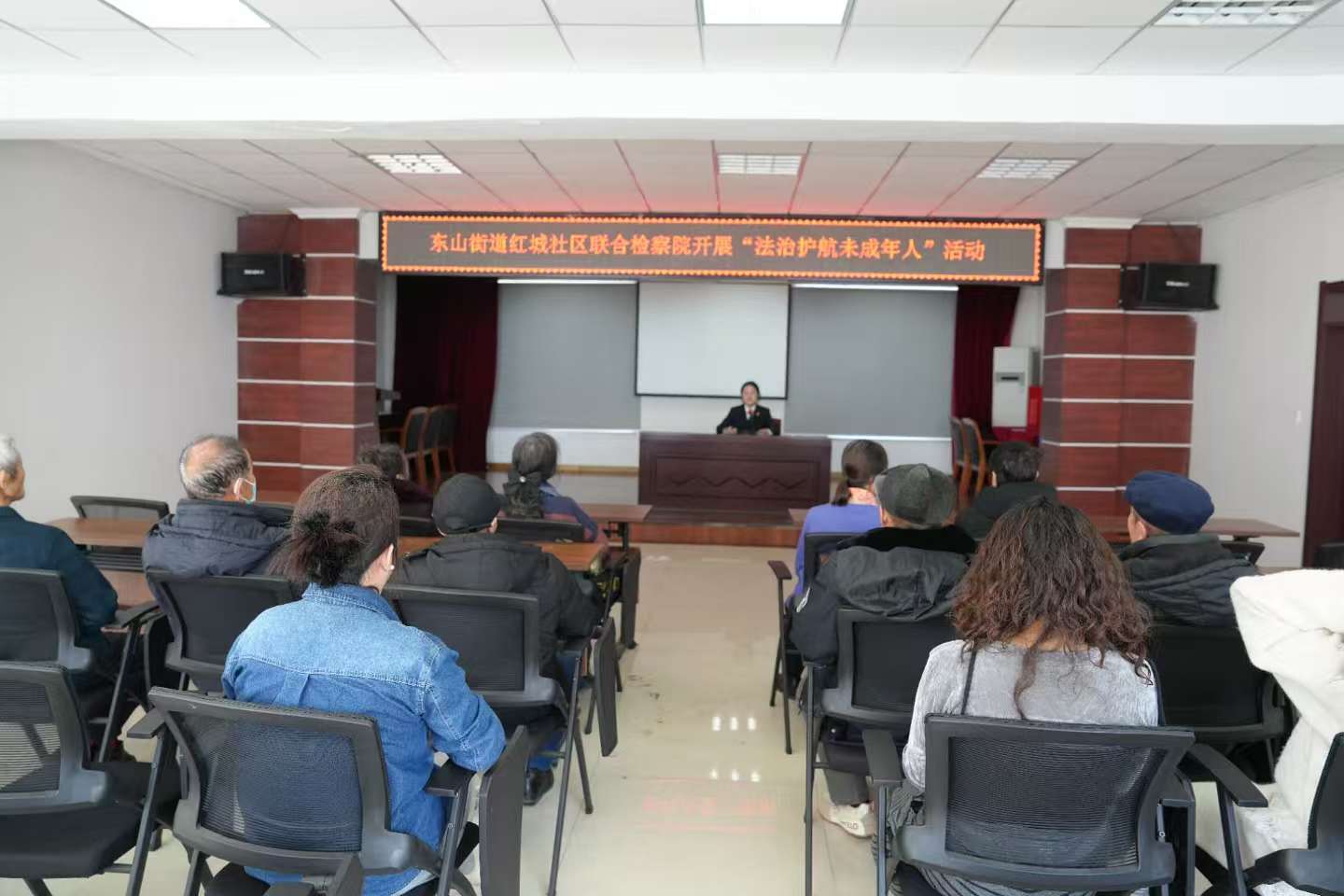 1770079586388980.jpg cc86c53778e32076621884876dbd6596.jpg