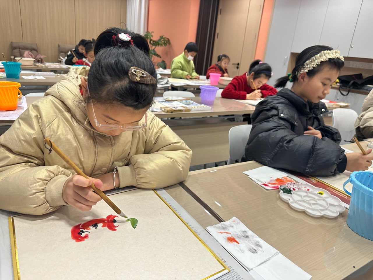 未名社區(qū)：巧手畫年畫 歡喜過大年3.JPG