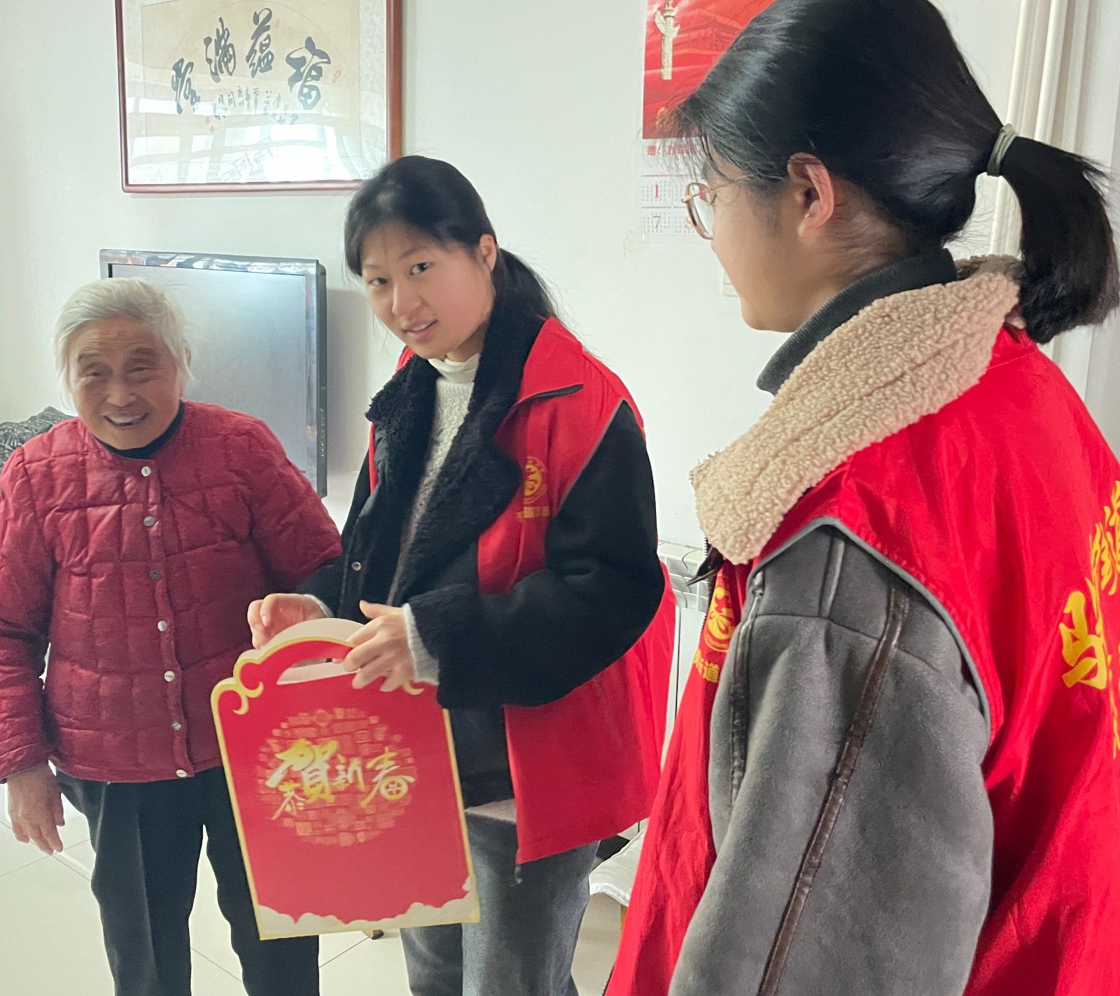 1770622779384266.jpg mmexport1770622479807_edit_1020151397414573.jpg