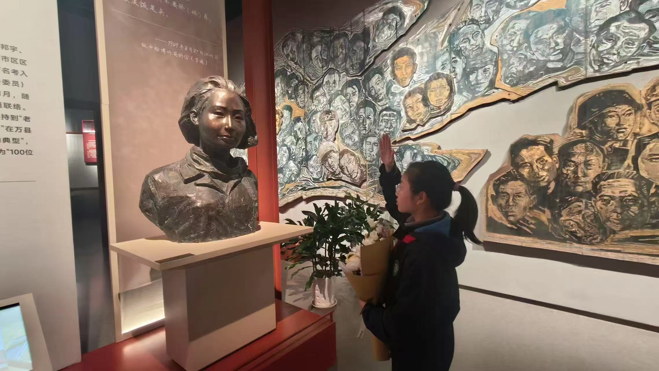 一場(chǎng)關(guān)于信仰與希望的對(duì)話